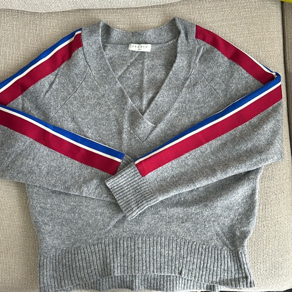 🇫🇷♥️Sandro Size 1 Sweater - Picture 3 of 16
